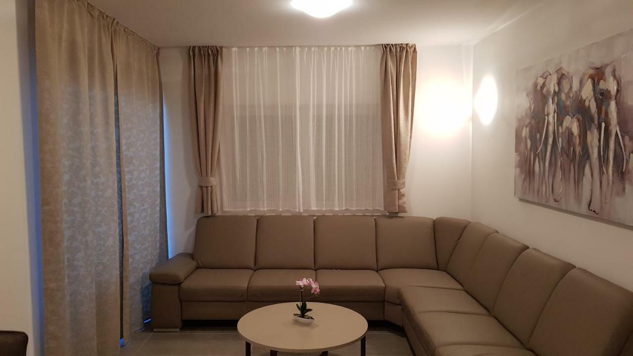 Apartment Aria Exclusive Petrcane Eksteriør billede